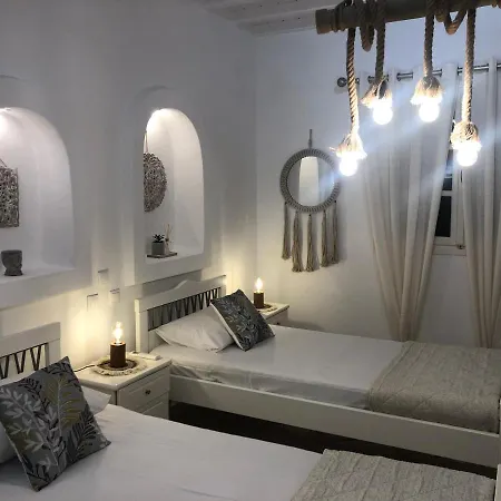 Francesca Secret * Mykonos Town