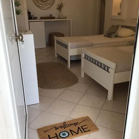 Francesca Secret Apartment *