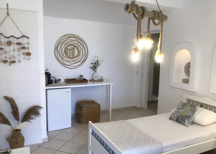 Francesca Secret Mykonos Town